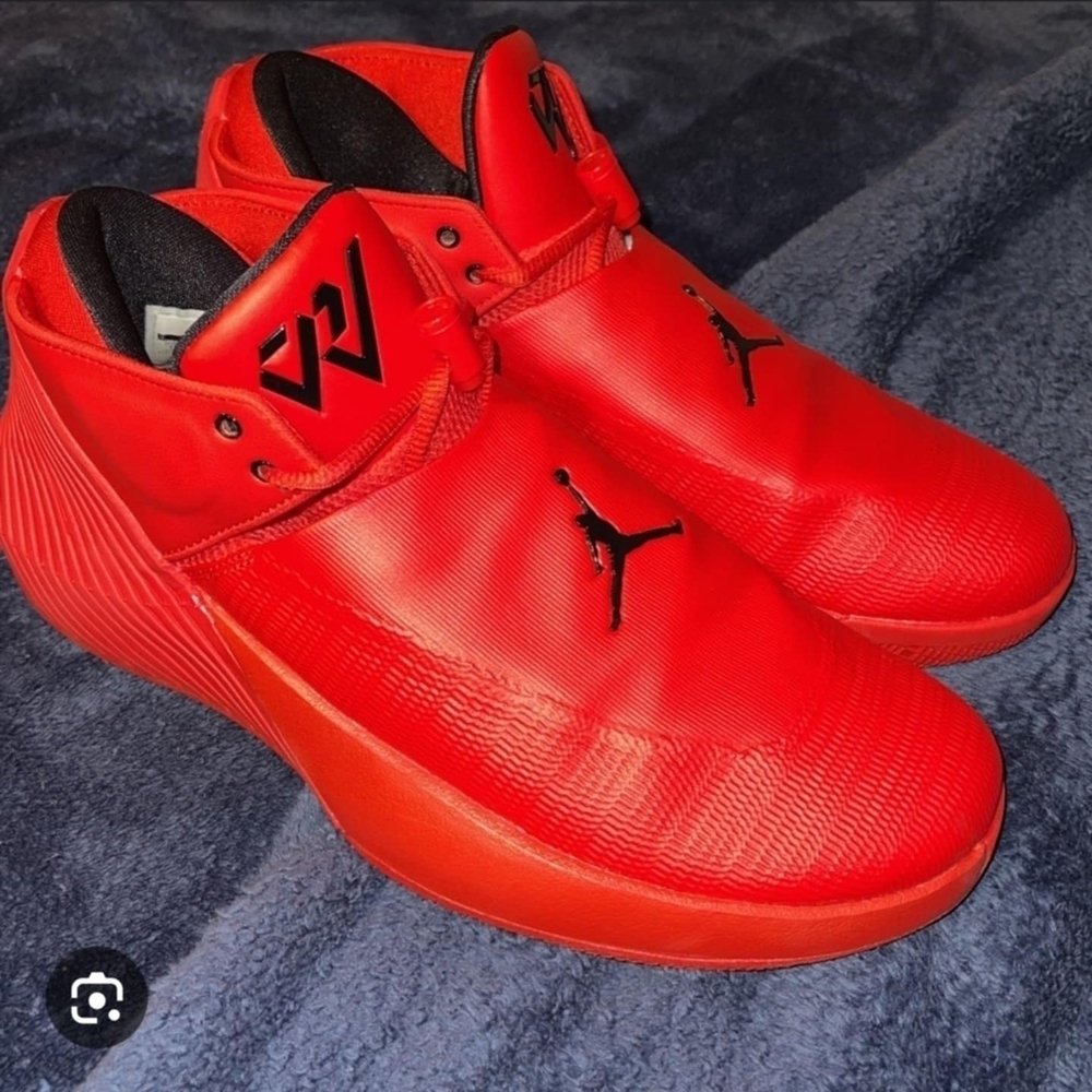 Jordan Men's Bright Red Athletic Shoes